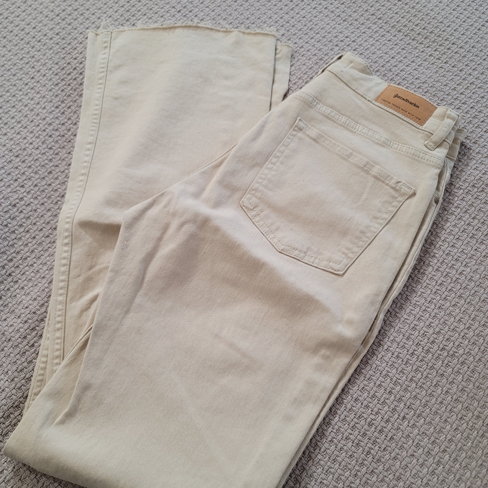 Stradivarius slim flare jeans